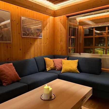 Charming And Spacious Wooden House Right In The Centre * 트롬쇠