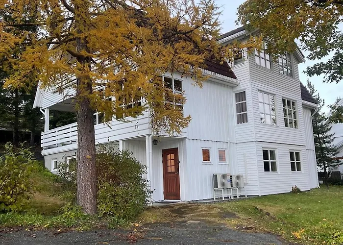 Appartement Charming And Spacious Wooden House Right In The Centre *